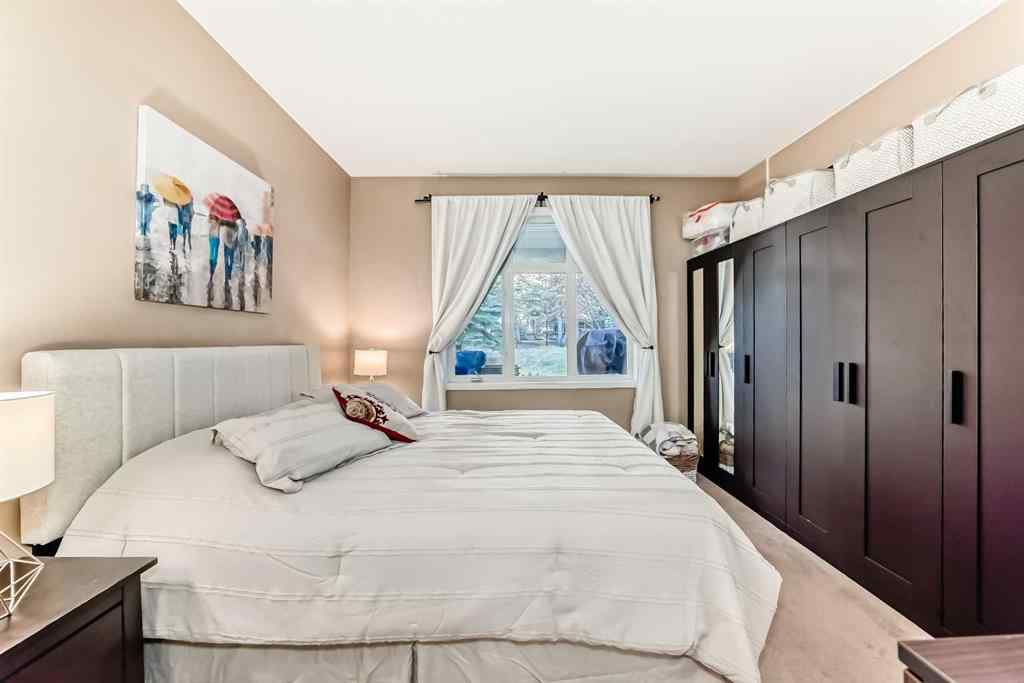 MLS® A2267697 - Unit #1113 1113 Lake Fraser Court SE in Lake Bonavista Calgary, Residential