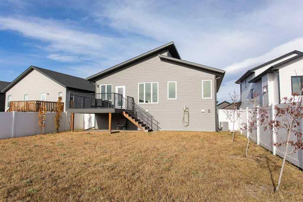 MLS® A2267701 - 9 Aztec Street  in Aurora Blackfalds, Residential