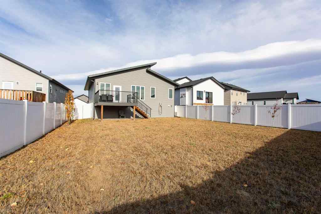 MLS® A2267701 - 9 Aztec Street  in Aurora Blackfalds, Residential