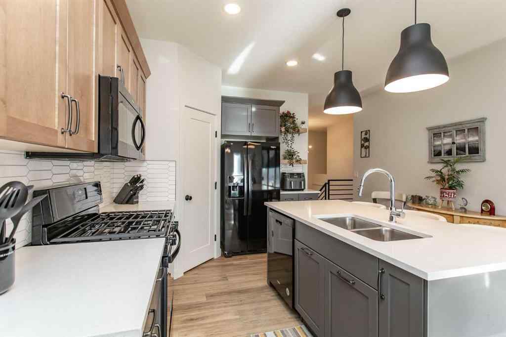 MLS® A2267701 - 9 Aztec Street  in Aurora Blackfalds, Residential