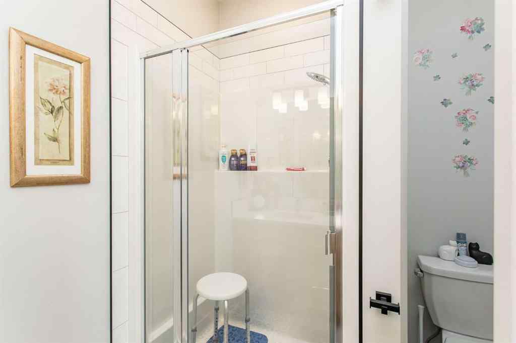 MLS® A2267701 - 9 Aztec Street  in Aurora Blackfalds, Residential