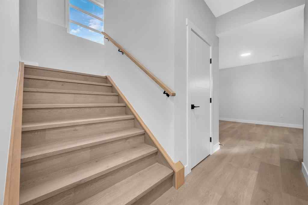 MLS® A2267705 - 203 KINNIBURGH Place  in Kinniburgh North Chestermere, Residential