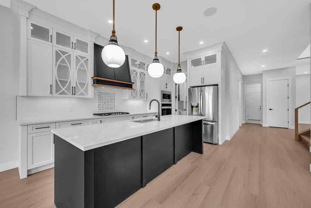 MLS® A2267705 - 203 KINNIBURGH Place  in Kinniburgh North Chestermere, Residential