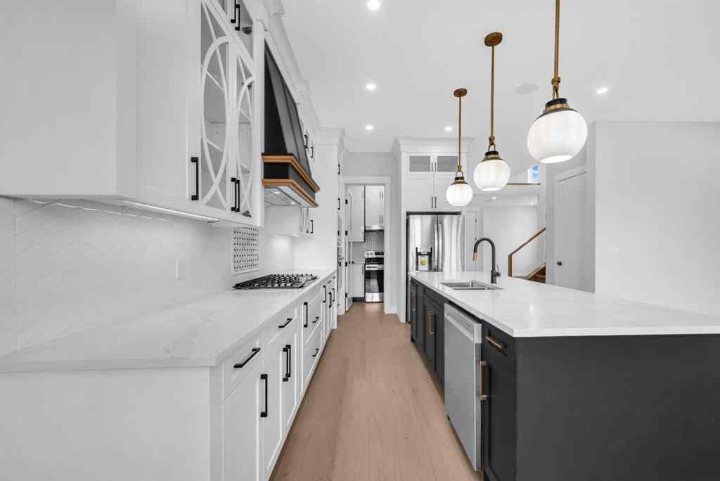 MLS® A2267705 - 203 KINNIBURGH Place  in Kinniburgh North Chestermere, Residential