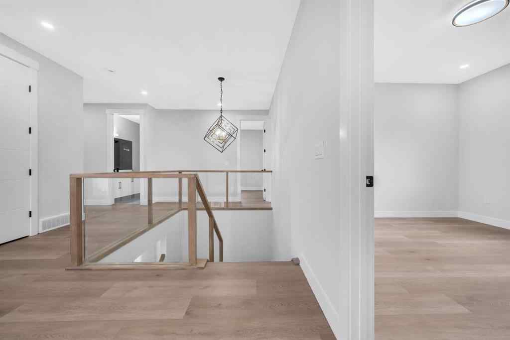 MLS® A2267708 - 327 Kinniburgh Place  in Kinniburgh North Chestermere, Residential