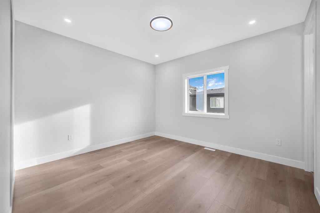 MLS® A2267708 - 327 Kinniburgh Place  in Kinniburgh North Chestermere, Residential