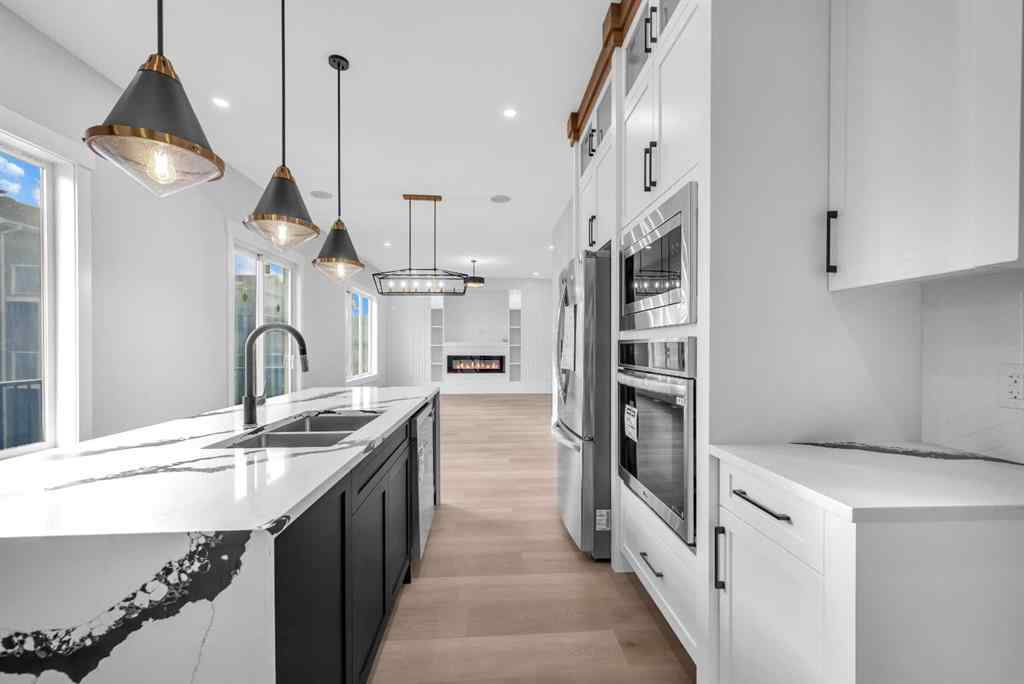 MLS® A2267708 - 327 Kinniburgh Place  in Kinniburgh North Chestermere, Residential