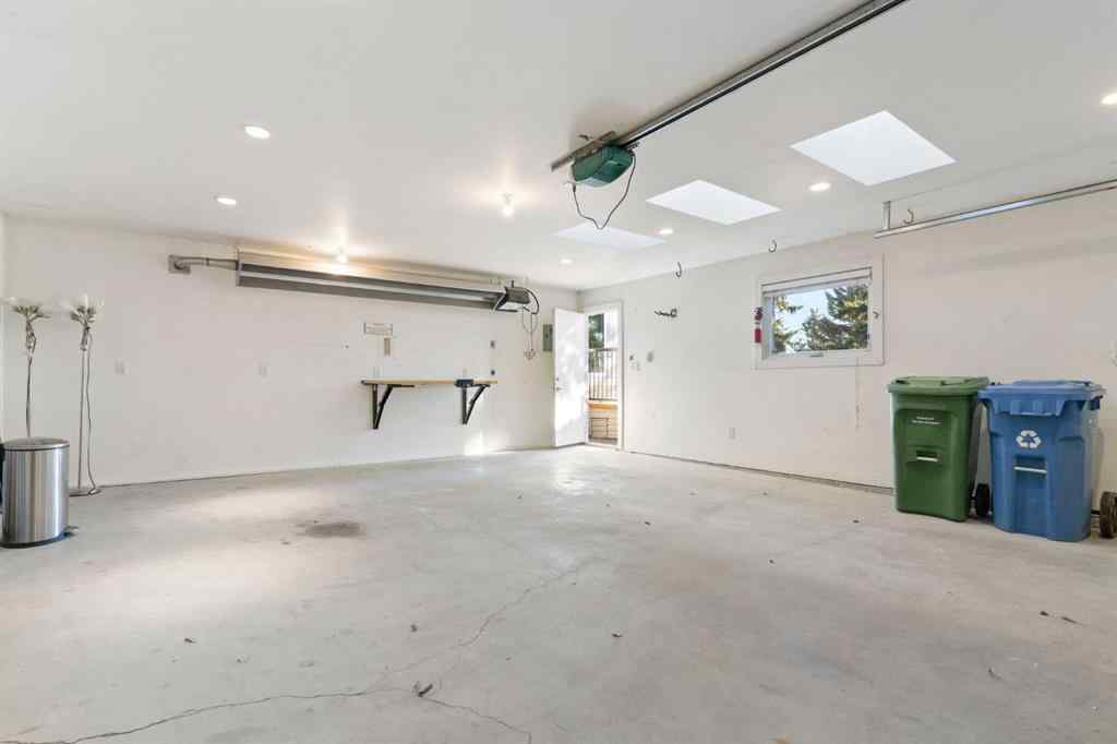 MLS® A2267709 - 235 Silver Valley Boulevard NW in Silver Springs Calgary, Residential