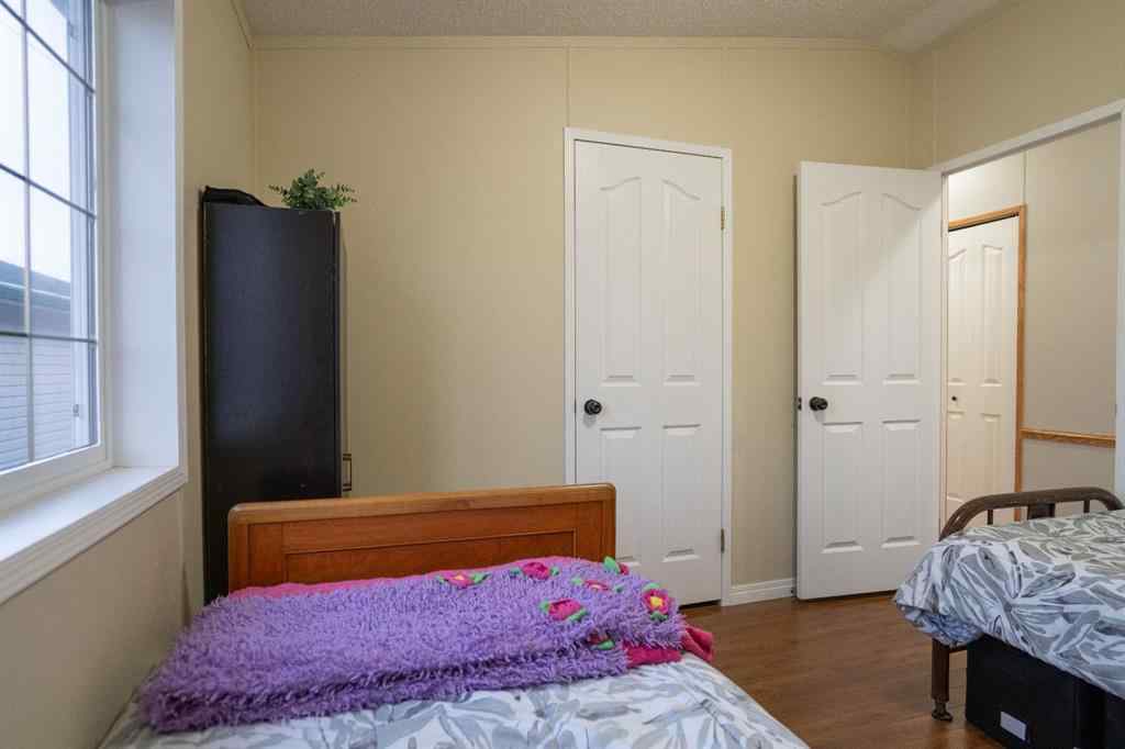 MLS® A2267711 - 707 Lawson Crescent   in NONE Donalda, Residential