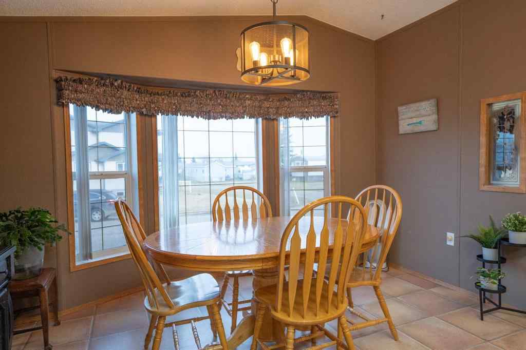 MLS® A2267711 - 707 Lawson Crescent   in NONE Donalda, Residential