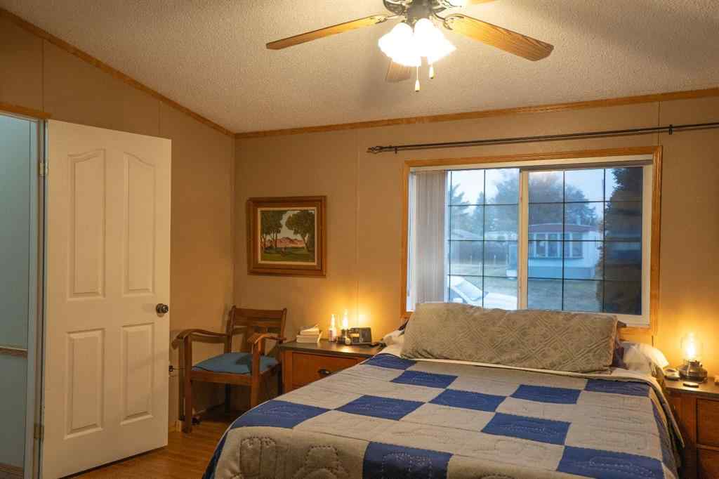 MLS® A2267711 - 707 Lawson Crescent   in NONE Donalda, Residential