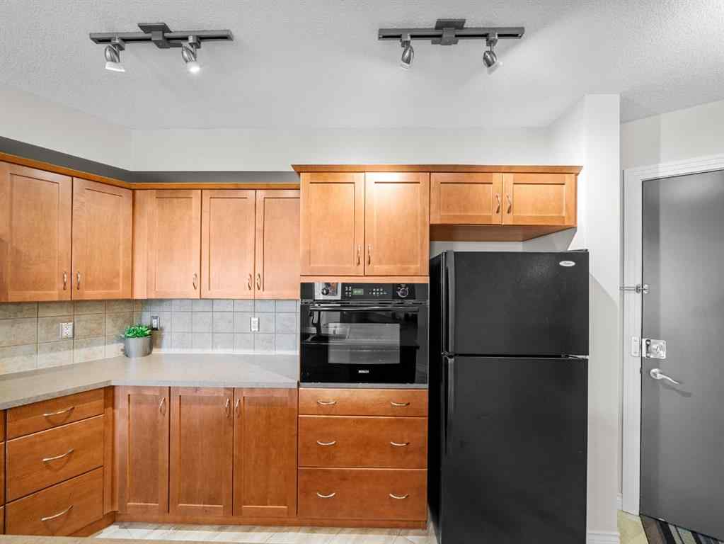 MLS® A2267714 - Unit #311 3101 34 Avenue NW in Varsity Calgary, Residential