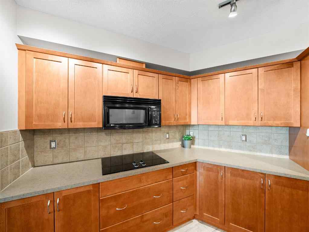 MLS® A2267714 - Unit #311 3101 34 Avenue NW in Varsity Calgary, Residential