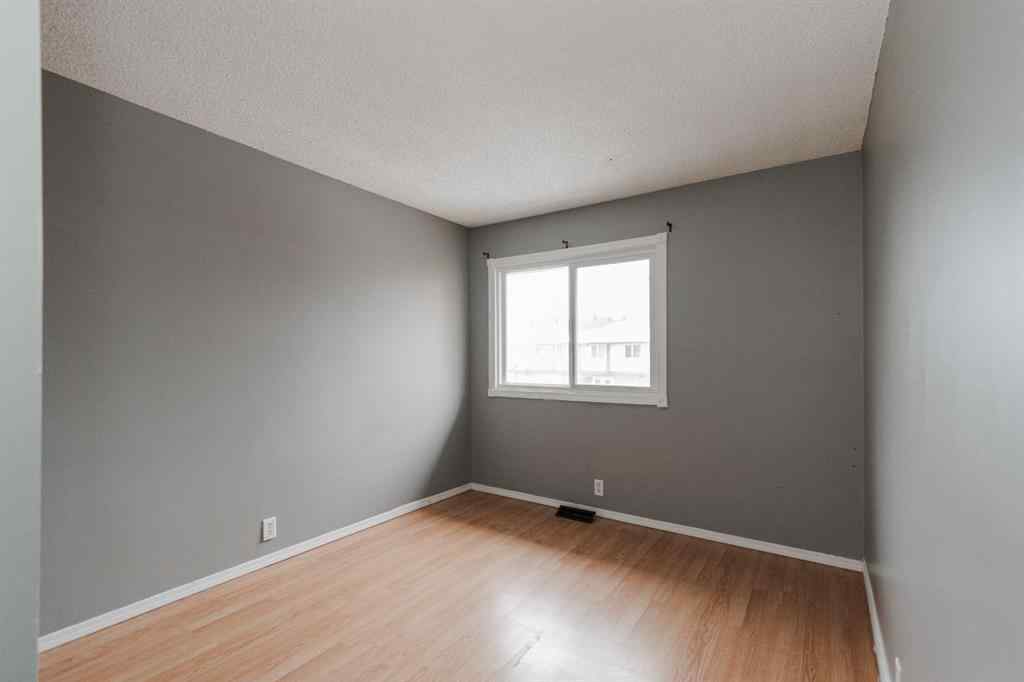 MLS® A2267715 - 106 Wylie Place  in Thickwood Fort McMurray, Residential