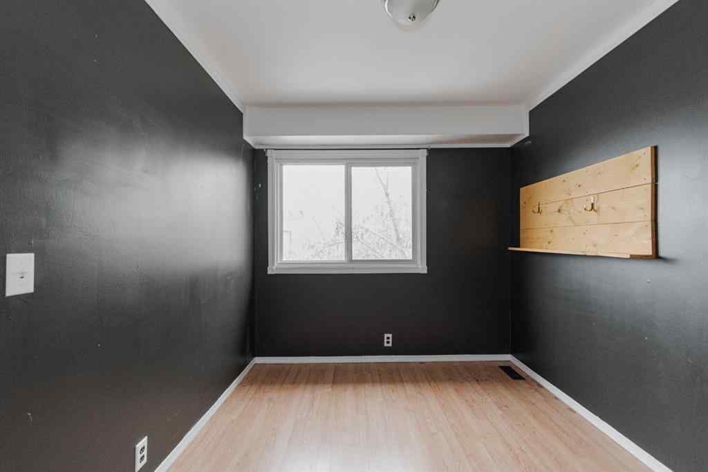 MLS® A2267715 - 106 Wylie Place  in Thickwood Fort McMurray, Residential