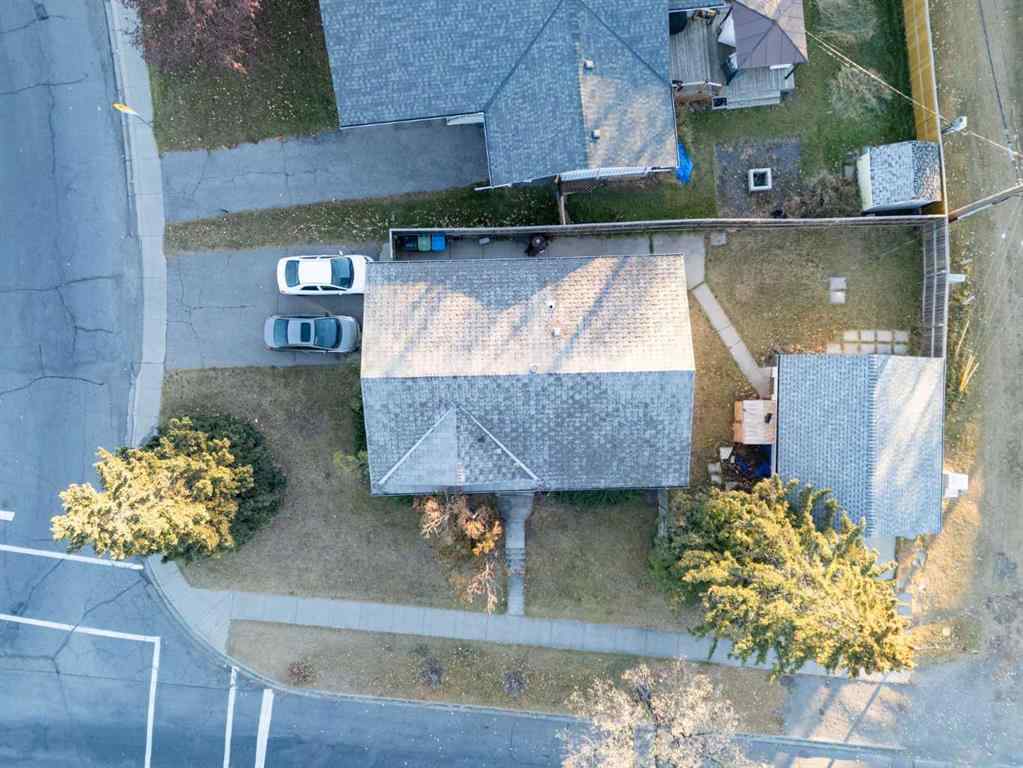 MLS® A2267718 - 5027 40 Avenue SW in Glamorgan Calgary, Residential