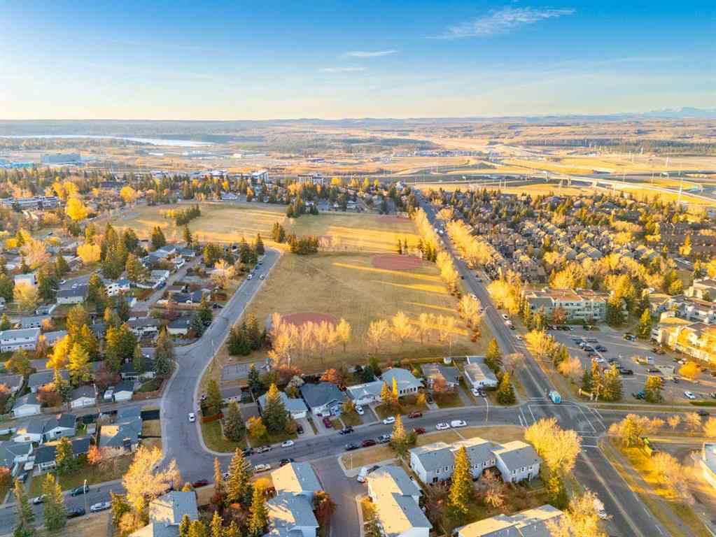 MLS® A2267718 - 5027 40 Avenue SW in Glamorgan Calgary, Residential