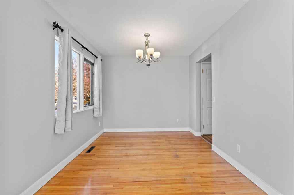 MLS® A2267718 - 5027 40 Avenue SW in Glamorgan Calgary, Residential