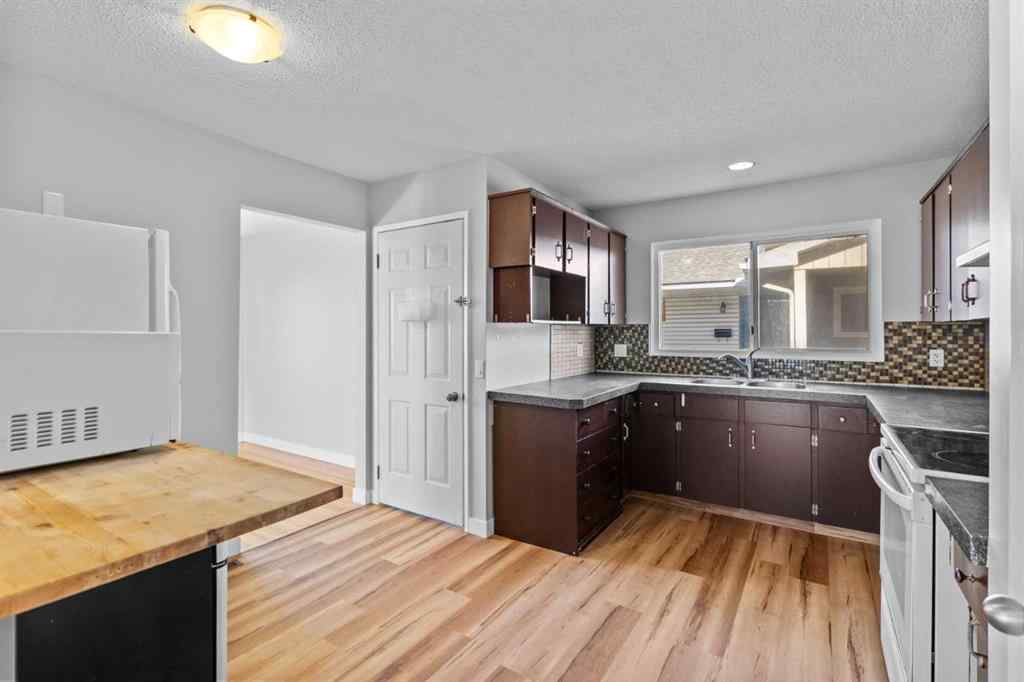 MLS® A2267718 - 5027 40 Avenue SW in Glamorgan Calgary, Residential