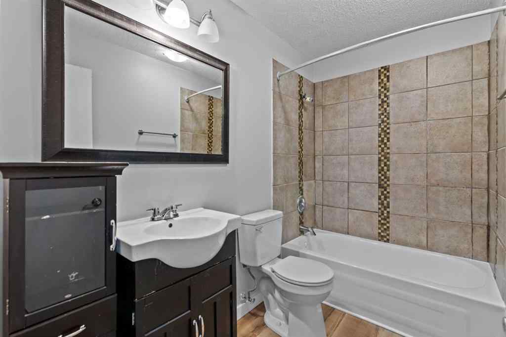 MLS® A2267718 - 5027 40 Avenue SW in Glamorgan Calgary, Residential