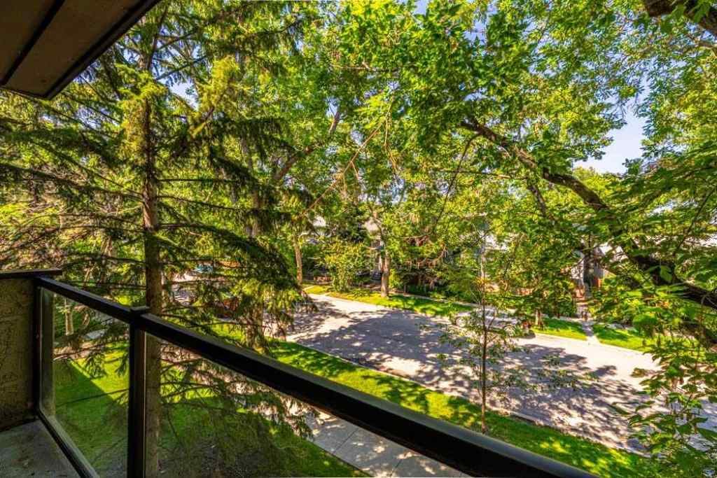 MLS® A2267722 - Unit #202 333 5 Avenue NE in Crescent Heights Calgary, Residential