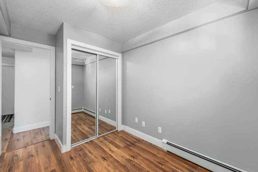 MLS® A2267722 - Unit #202 333 5 Avenue NE in Crescent Heights Calgary, Residential