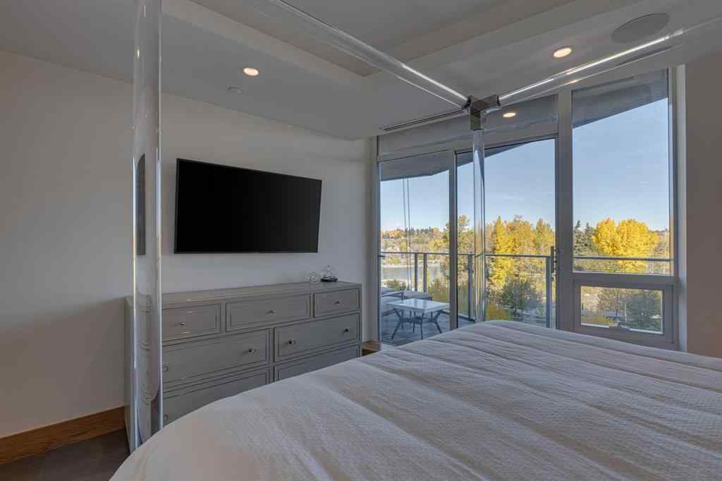 MLS® A2267725 - Unit #412 738 1 Avenue SW in Eau Claire Calgary, Residential