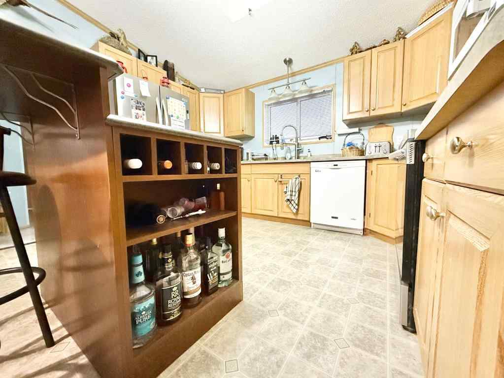 MLS® A2267729 - Unit #323 349 Railway Avenue W in NONE Duchess, Mobile