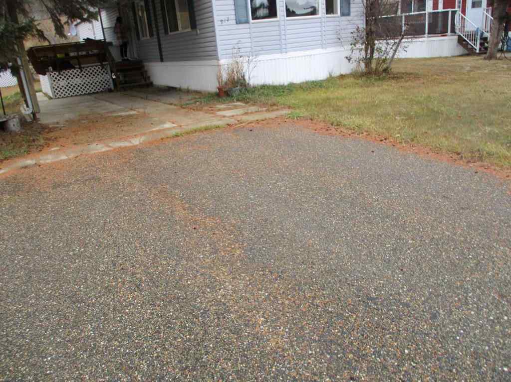 MLS® A2267733 - 912 2A Street  in NONE Manning, Mobile