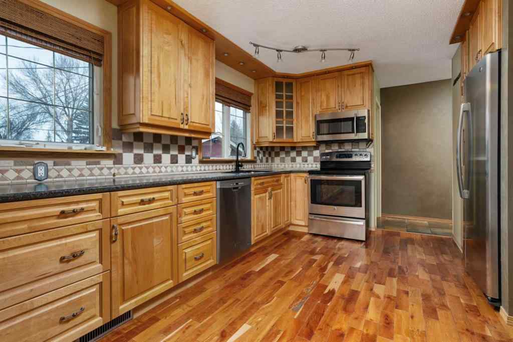 MLS&reg; # A2267735 - 9124 167 Street NW in West Meadowlark Park Edmonton, Residential Open Houses