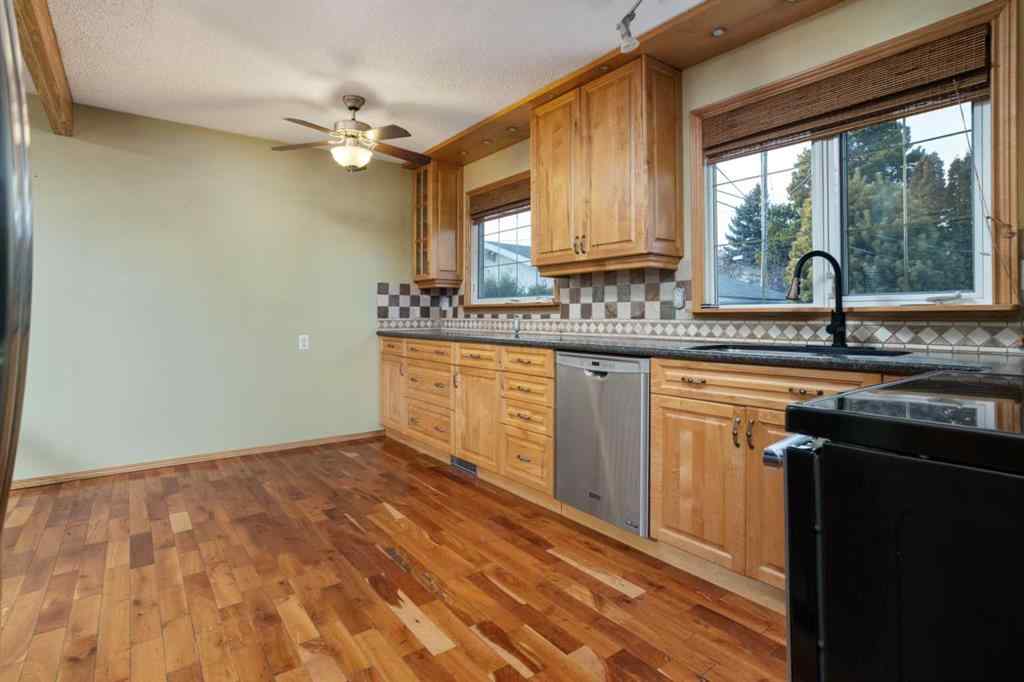 MLS&reg; # A2267735 - 9124 167 Street NW in West Meadowlark Park Edmonton, Residential Open Houses