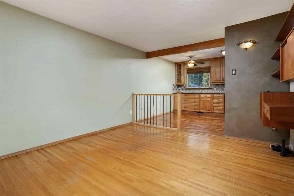 MLS&reg; # A2267735 - 9124 167 Street NW in West Meadowlark Park Edmonton, Residential Open Houses