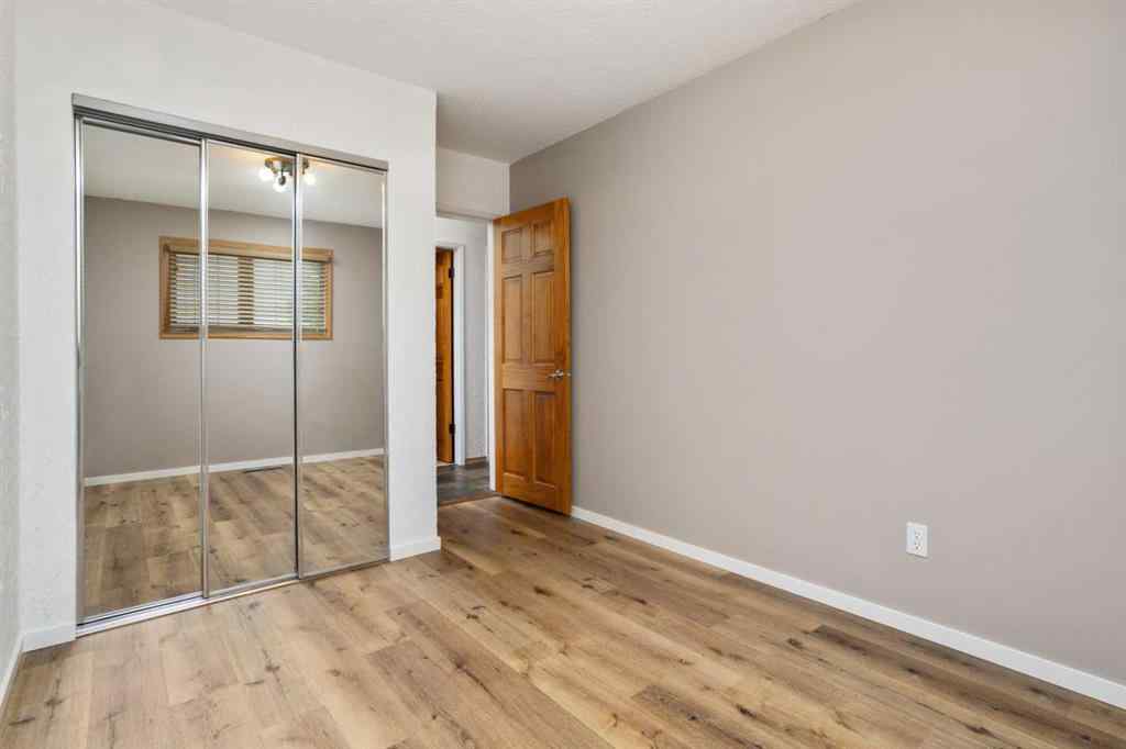 MLS&reg; # A2267735 - 9124 167 Street NW in West Meadowlark Park Edmonton, Residential Open Houses