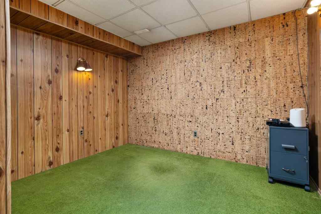 MLS&reg; # A2267735 - 9124 167 Street NW in West Meadowlark Park Edmonton, Residential Open Houses