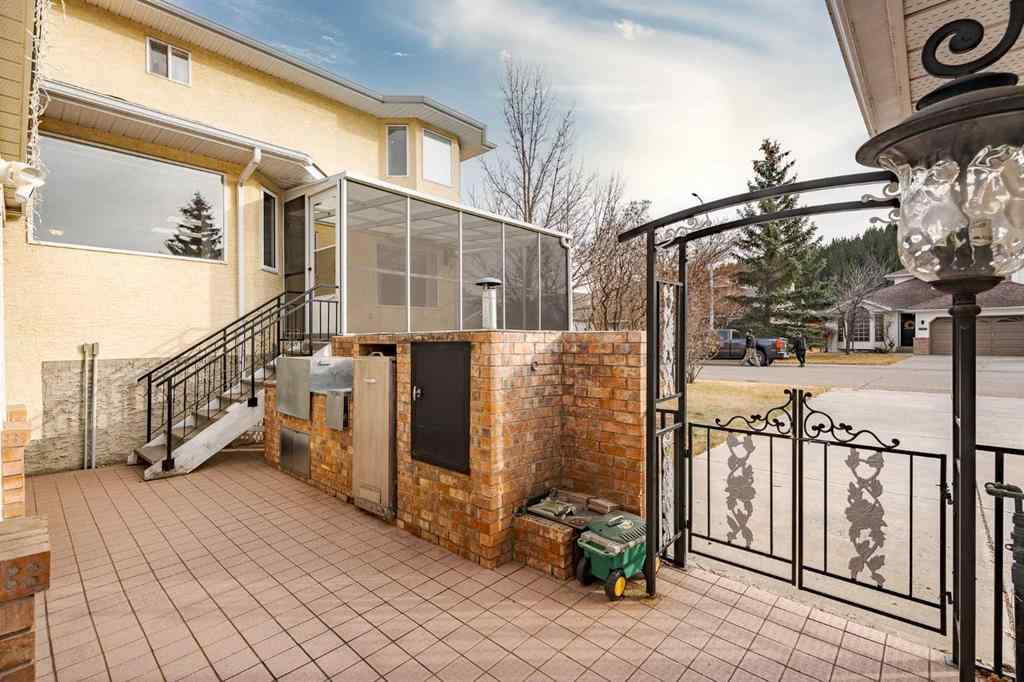 MLS® A2267736 - 301 Riverview Green  in Riverview Cochrane, Residential