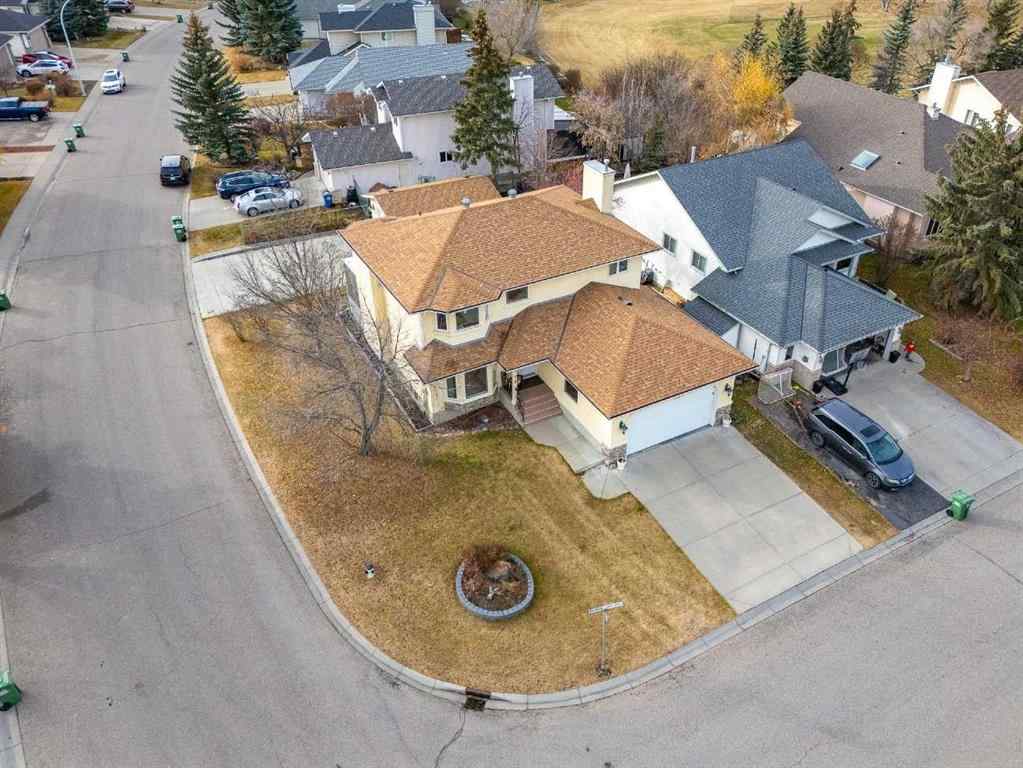 MLS® A2267736 - 301 Riverview Green  in Riverview Cochrane, Residential