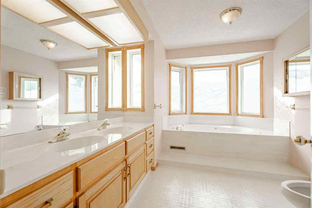 MLS® A2267736 - 301 Riverview Green  in Riverview Cochrane, Residential