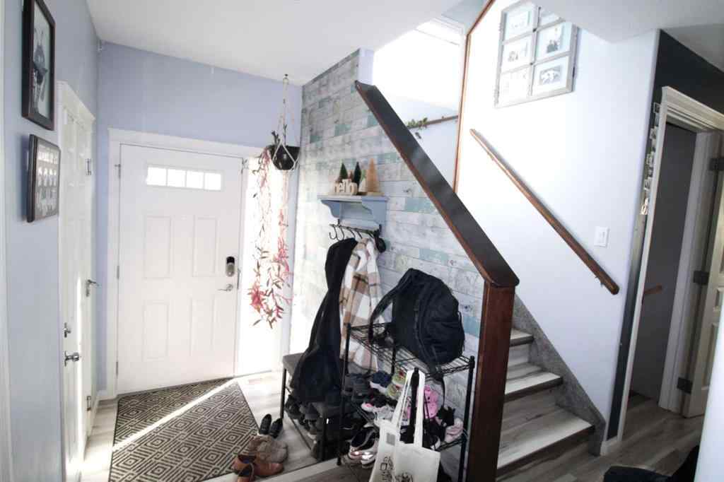 MLS® A2267741 - 701 Silkstone Close W in Copperwood Lethbridge, Residential