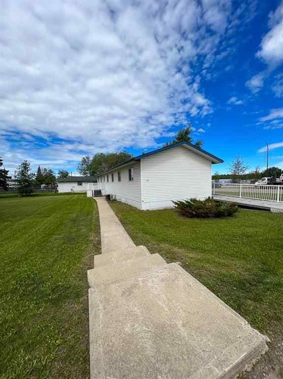 MLS® A2267746 - 5302, 5304 & 5306 50 Avenue  in NONE Valleyview, Commercial