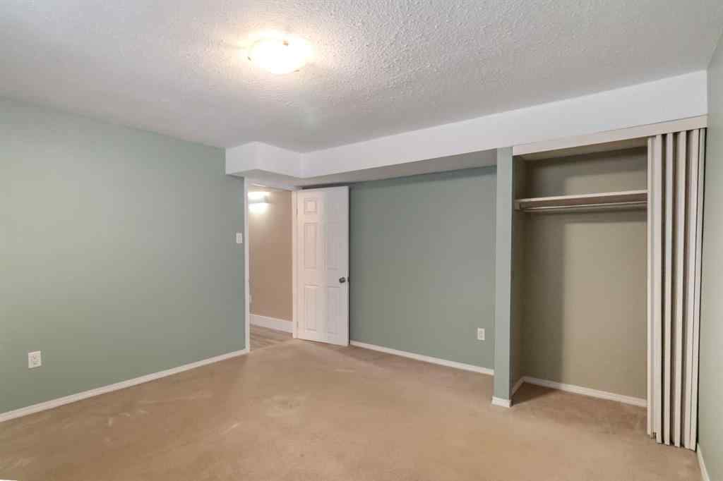 MLS® A2267752 - 109 Rosslyn Street  in Thickwood Fort McMurray, Residential