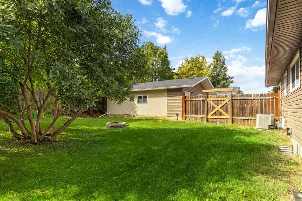 MLS® A2267752 - 109 Rosslyn Street  in Thickwood Fort McMurray, Residential