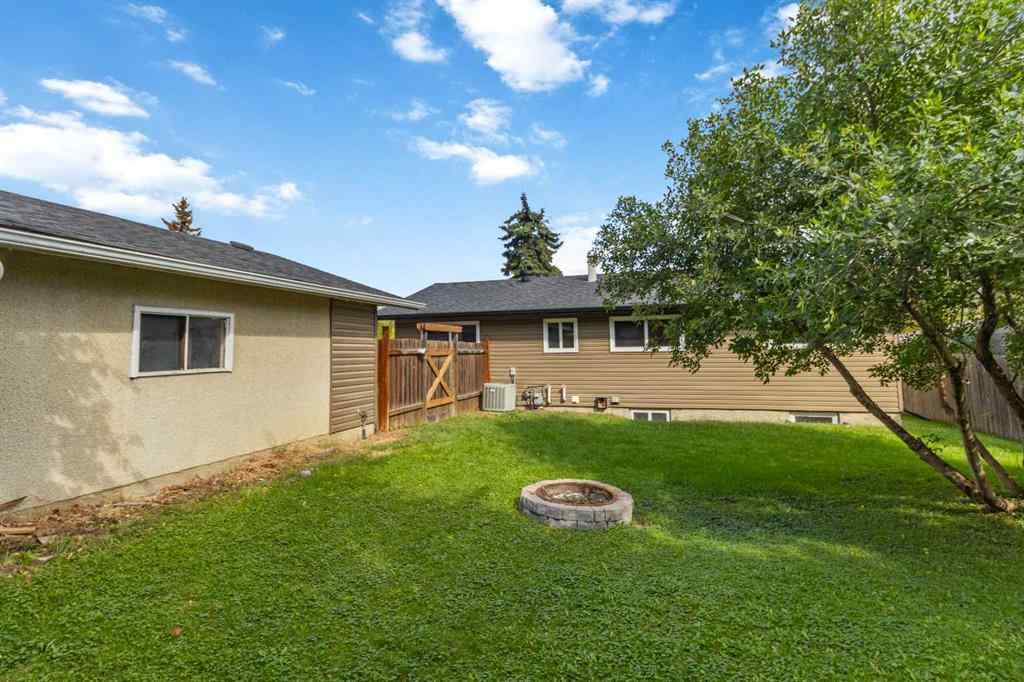 MLS® A2267752 - 109 Rosslyn Street  in Thickwood Fort McMurray, Residential