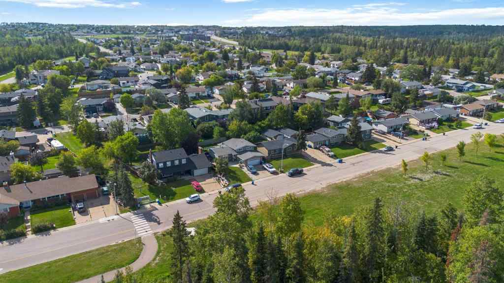MLS® A2267752 - 109 Rosslyn Street  in Thickwood Fort McMurray, Residential