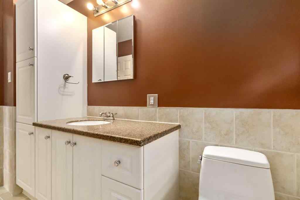 MLS® A2267752 - 109 Rosslyn Street  in Thickwood Fort McMurray, Residential