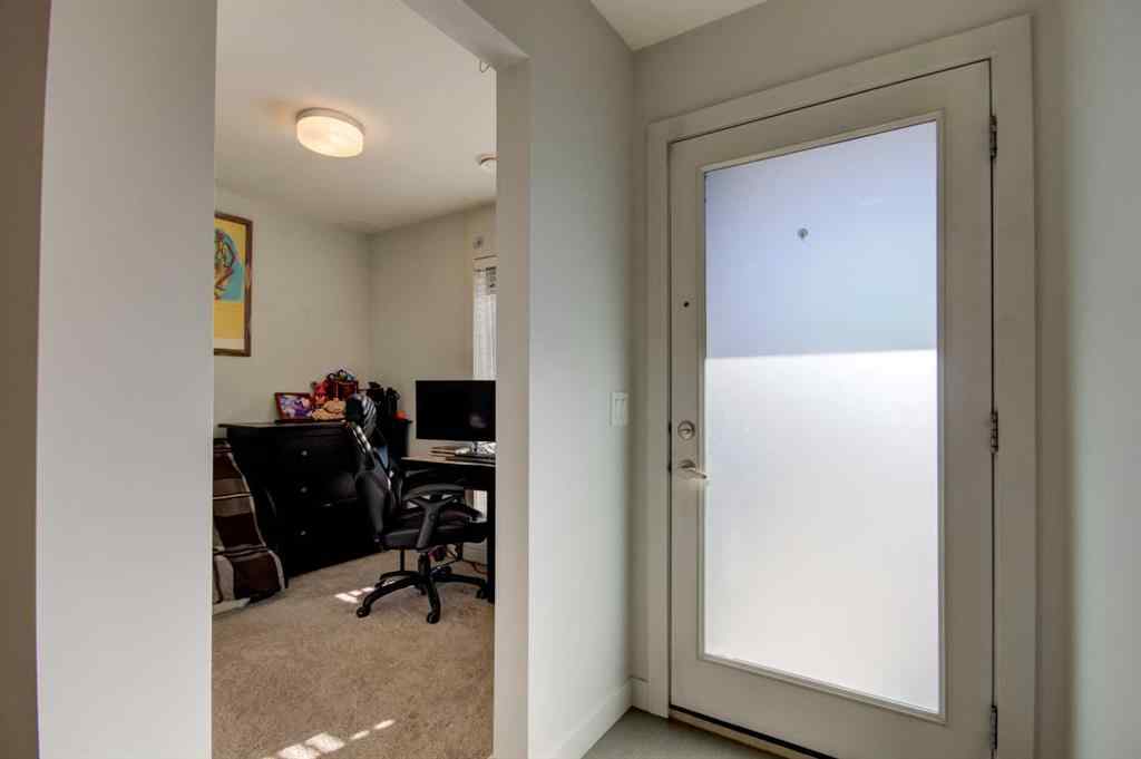 MLS® A2267760 - 7018 34 Avenue NW in Bowness Calgary, Residential