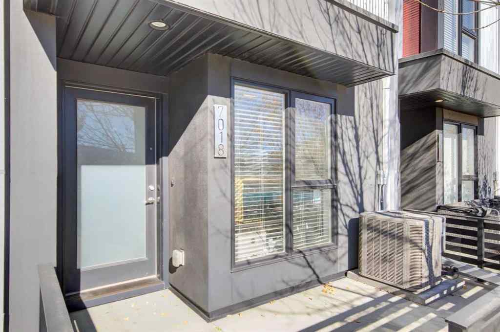 MLS® A2267760 - 7018 34 Avenue NW in Bowness Calgary, Residential