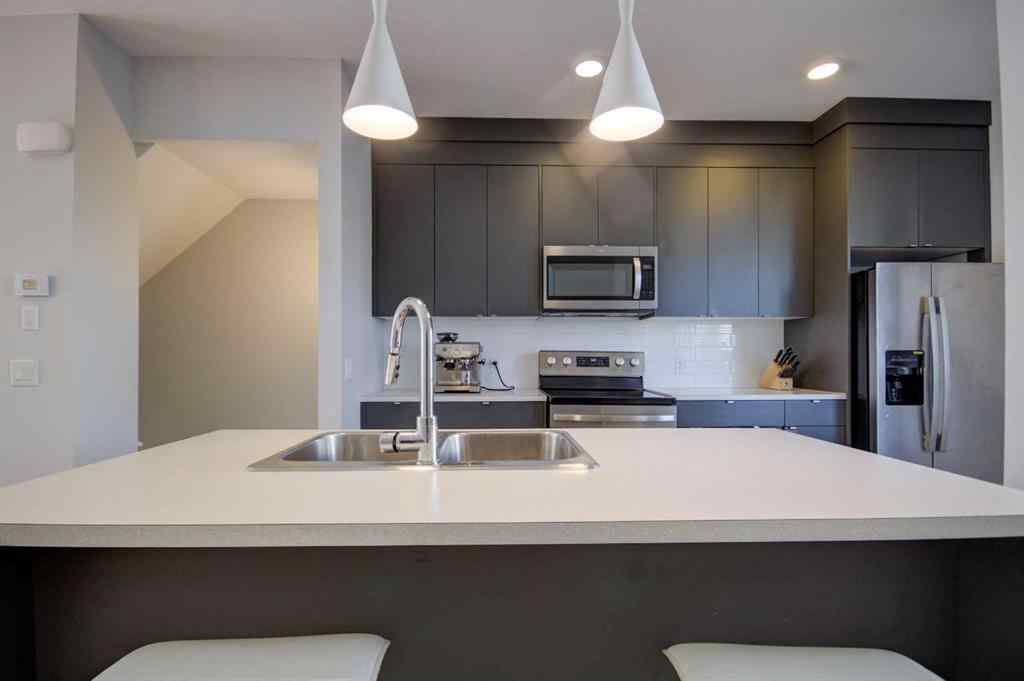 MLS® A2267760 - 7018 34 Avenue NW in Bowness Calgary, Residential