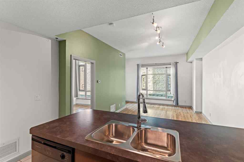 MLS&reg; # A2267764 - Unit #202 210 15 Avenue SE in Beltline Calgary, Residential Open Houses