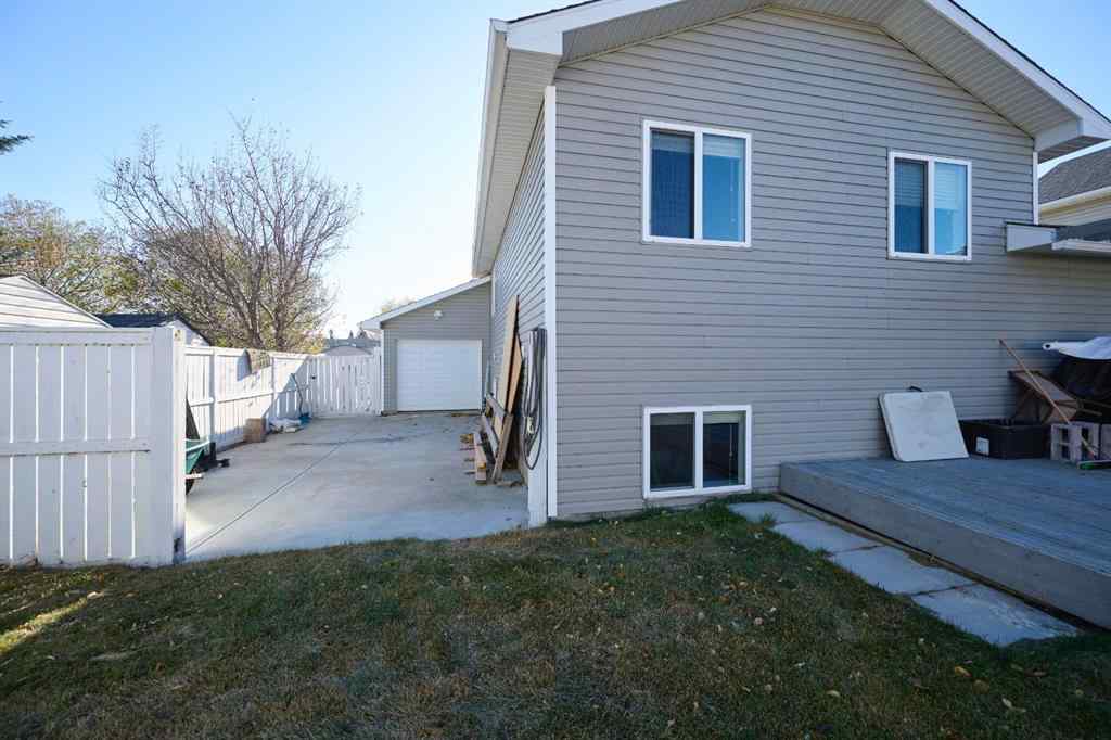 MLS® A2267766 - 1184 Milt Ford Lane  in NONE Carstairs, Residential