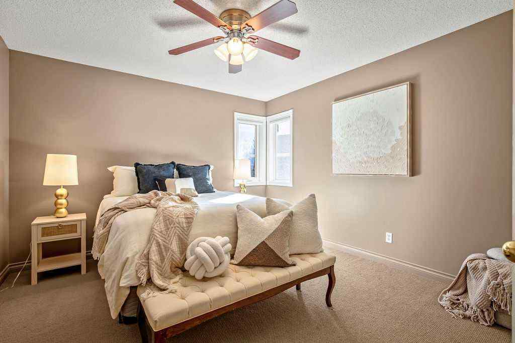 MLS® A2267767 - 152 Douglas Woods Grove SE in Douglasdale/Glen Calgary, Residential